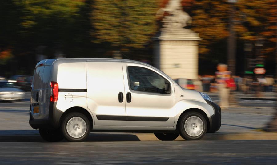  Peugeot Bipper 2008 года  (фото 60 из 93)